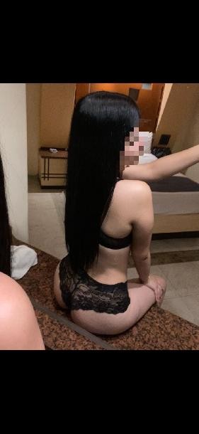 Hola amor mi nombre es Cloe tengo 18 años - Guadalajara