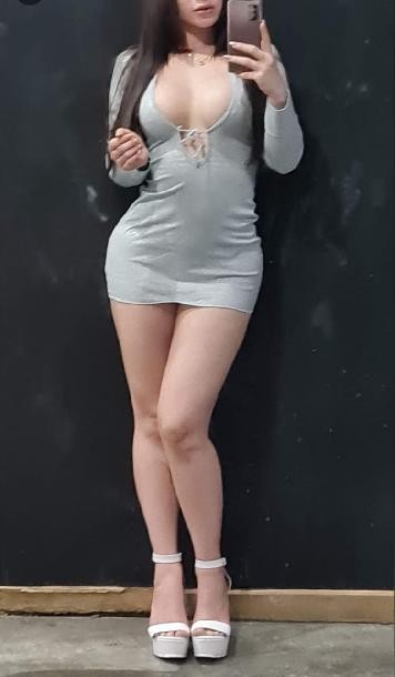 Hola amor mi nombre es Karina , tengo 24 años - Guadalajara